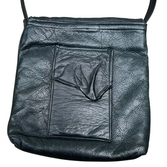 Ilze Heider Leather Design Crossbody Purse - Picture 7 of 7